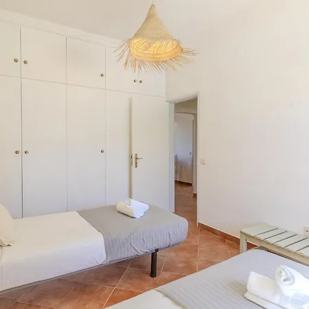 #332 Brito Lima By Holidays Apartamento